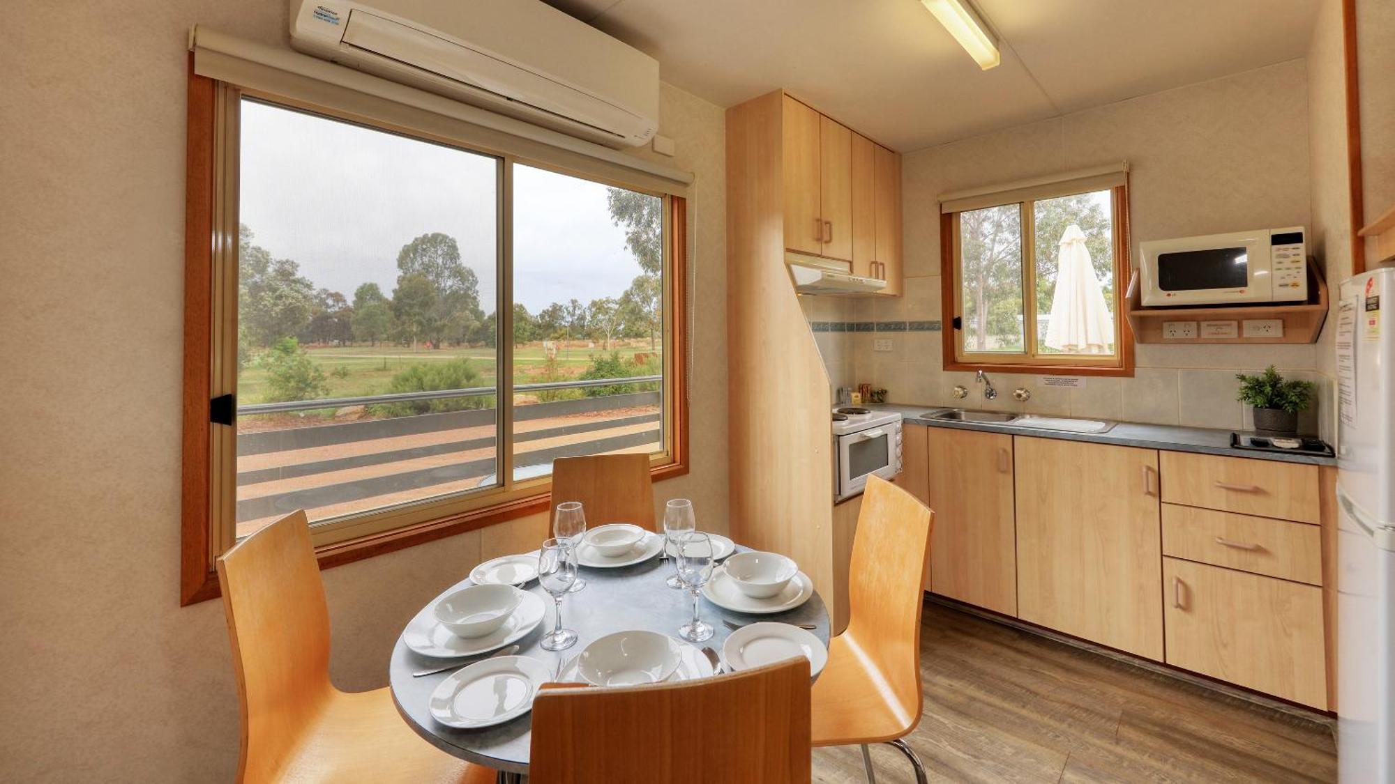Yarrawonga Riverlands Tourist Park Zimmer foto