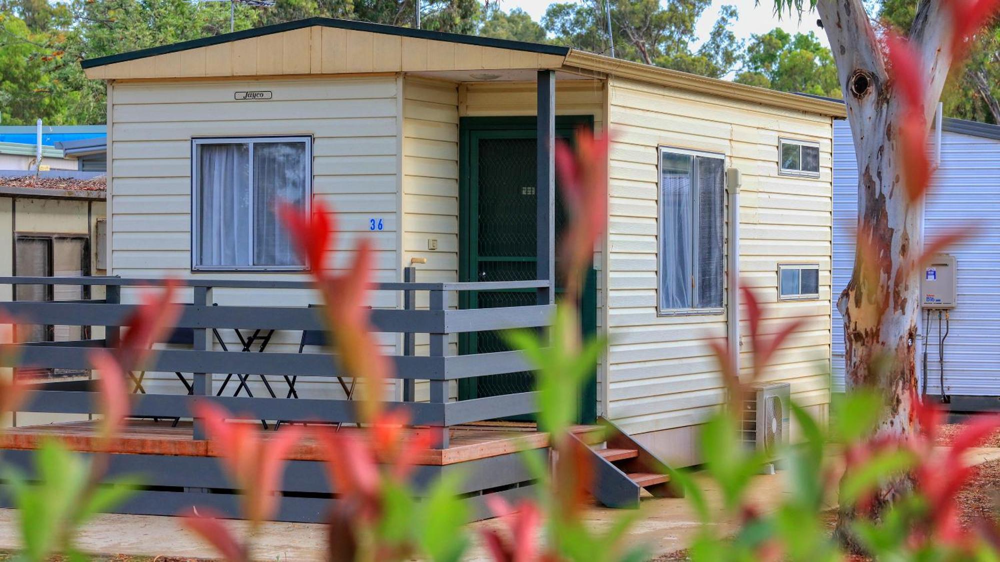 Yarrawonga Riverlands Tourist Park Zimmer foto