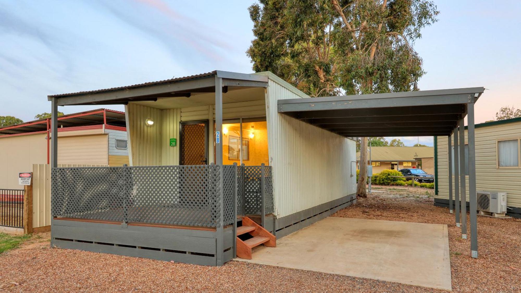 Yarrawonga Riverlands Tourist Park Zimmer foto